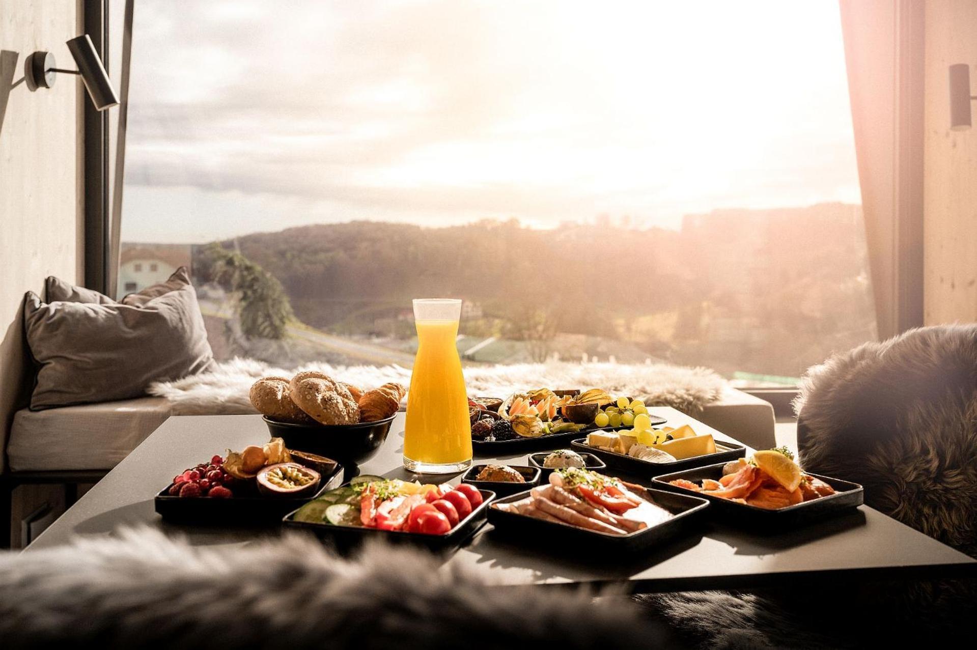 Maiers Kuschelhotel Loipersdorf Deluxe - Adults Only Лойперсдорф-бай-Фюрстенфельд Экстерьер фото