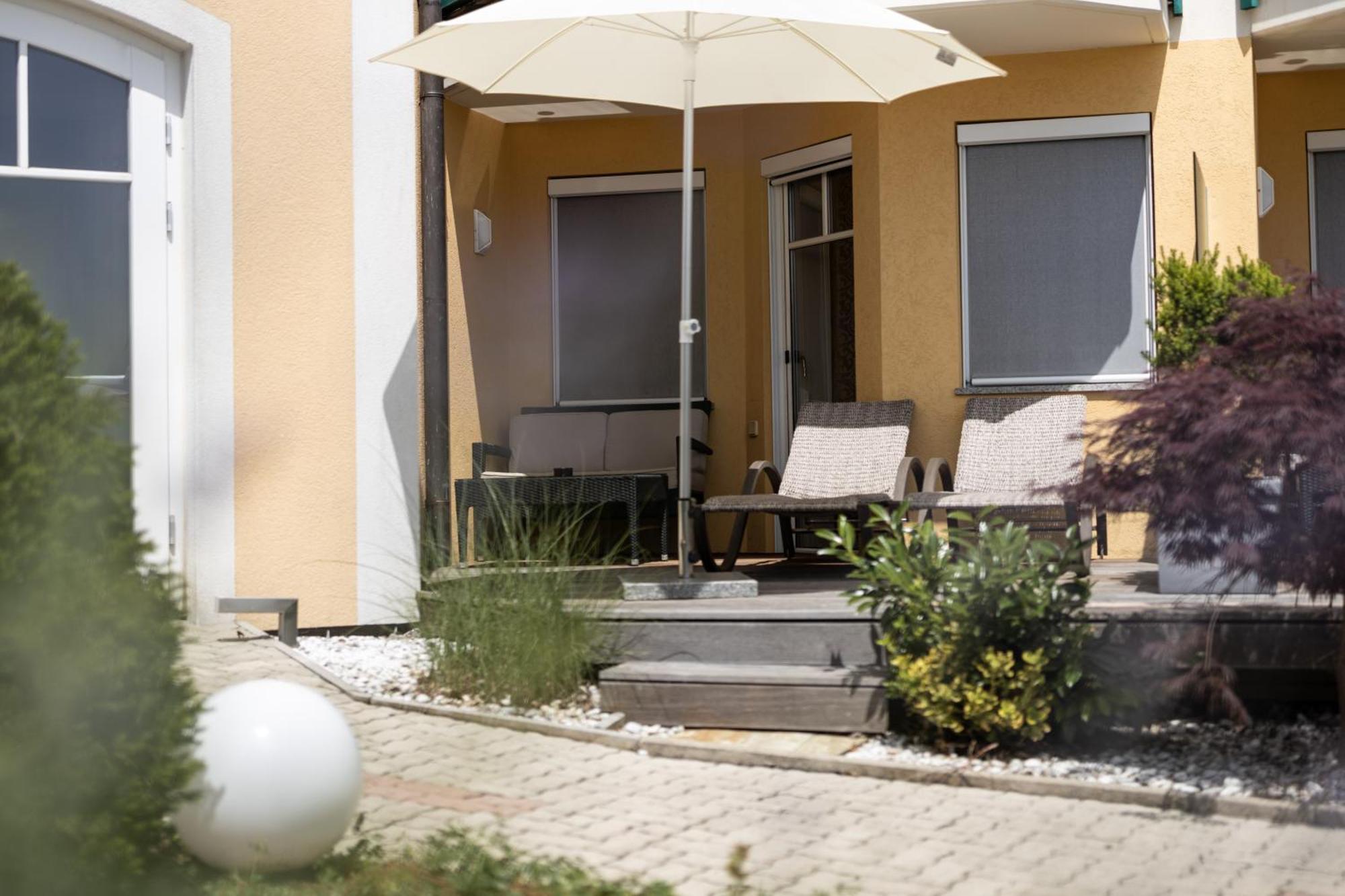 Maiers Kuschelhotel Loipersdorf Deluxe - Adults Only Лойперсдорф-бай-Фюрстенфельд Экстерьер фото