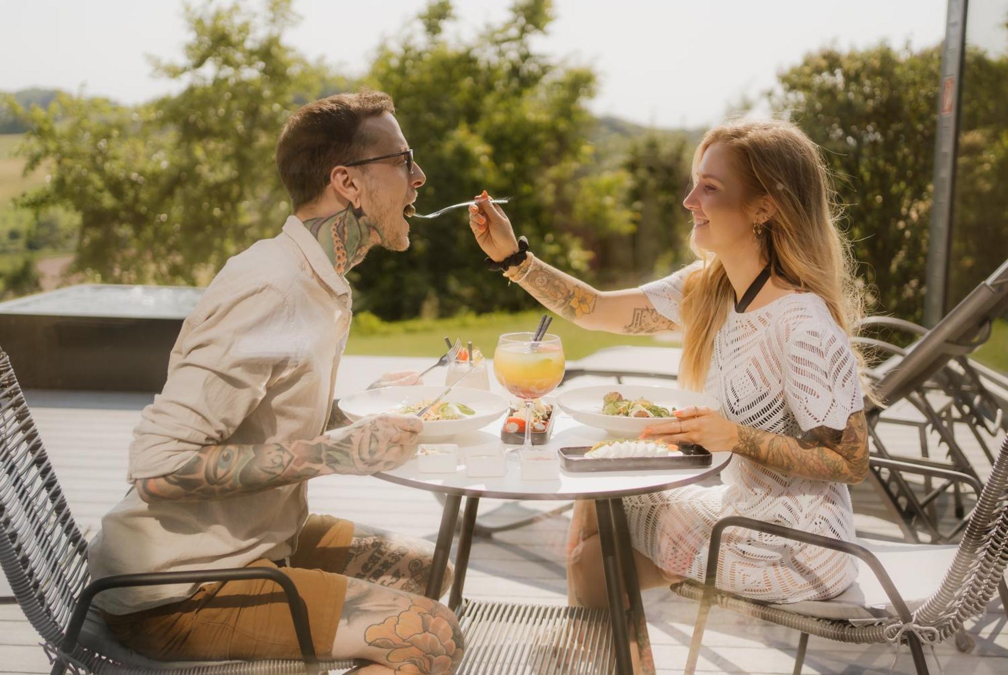Maiers Kuschelhotel Loipersdorf Deluxe - Adults Only Лойперсдорф-бай-Фюрстенфельд Экстерьер фото